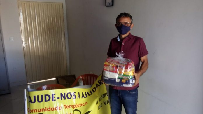 Representante-da-AssociaC3A7C3A3o-CristC3A3
