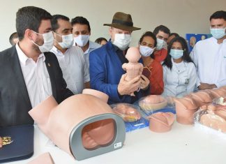 Governador Mauro Carlesse confirma vestibular para o Curso de Medicina em Augustinópolis