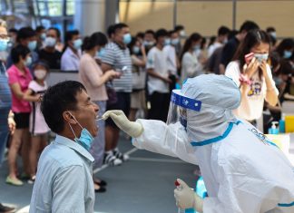 China registra maior nº de novos casos de Covid desde janeiro