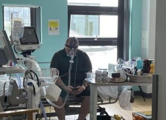 Covid: britânico antivacina morre após foto com respirador para se mostrar arrependido
