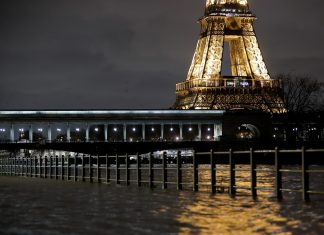 Cerimônia de abertura dos Jogos de Paris de 2024 será no rio Sena, diz Macron