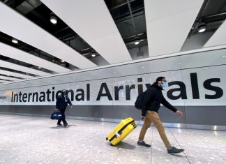 Inglaterra isenta de quarentena viajantes vacinados de União Europeia e Estados Unidos