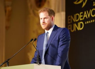 Príncipe Harry promete revelar ‘erros e lições aprendidas’ em livro de memórias