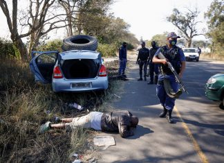 Mais de 70 morrem em onda de violência na África do Sul