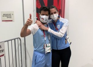 Tóquio 2020: Atleta do esgrima aceita pedido de casamento do técnico em entrevista ao vivo para a TV
