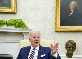 Joe Biden tem aprovação de 50% dos americanos