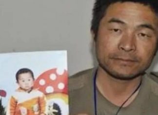 Pai encontra filho sequestrado quando bebê 24 anos depois