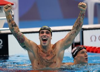 Bruno Fratus comemora bronze nos 50m livre nos Jogos Olímpicos: ‘Os cara é grande, mas nois é ruim. Aqui é Brasil’