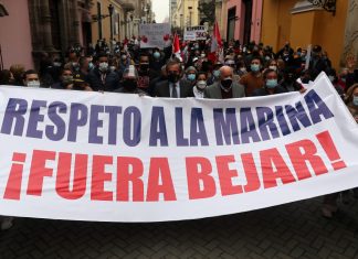 Ministro de Relações Exteriores do Peru cai após surgirem vídeos antigos em que ele dizia que a Marinha do país era terrorista