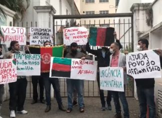 Refugiados afegãos fazem ato em SP pedindo urgência do Itamaraty na concessão de vistos humanitários a familiares