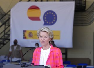 União Europeia diz que não reconhece regime do Talibã