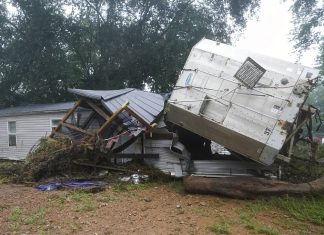 Enchentes deixam ao menos 22 mortos no Tennessee