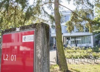 Polícia alemã investiga 7 casos de envenenamento em universidade