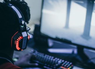 Menores de idade terão limite de 3 horas por semana para jogar on-line na China