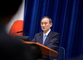 Primeiro-ministro do Japão, Yoshihide Suga, anuncia que vai deixar o cargo