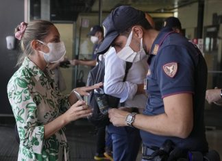 Itália amplia obrigação do passe de Covid para aviões, trens e ônibus