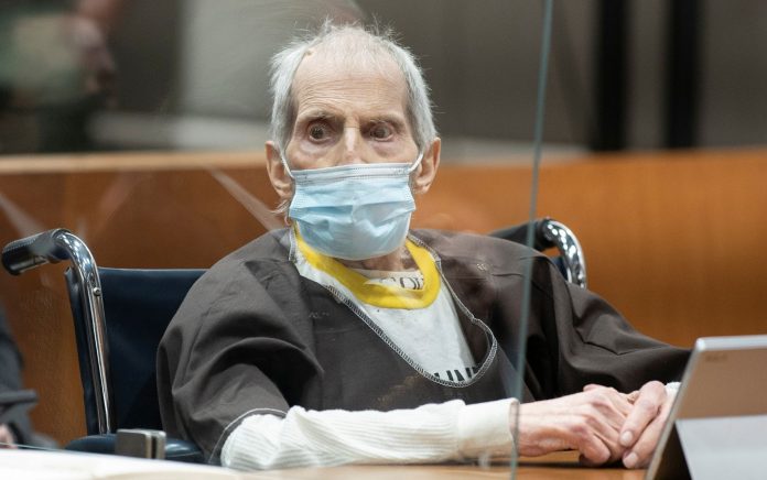 2021-10-15t002408z-1499518633-rc2p9q9emmbx-rtrmadp-3-people-durst