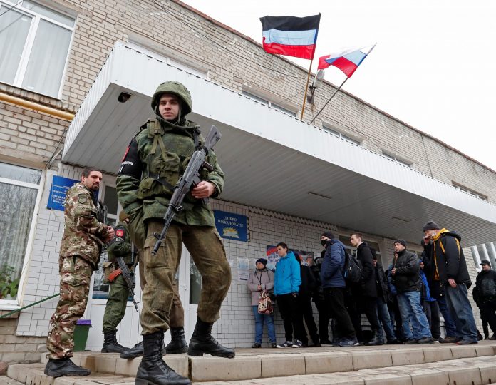 2022-02-23t174427z-44084803-rc2ops9mpcpc-rtrmadp-3-ukraine-crisis-east-recruits-scaled