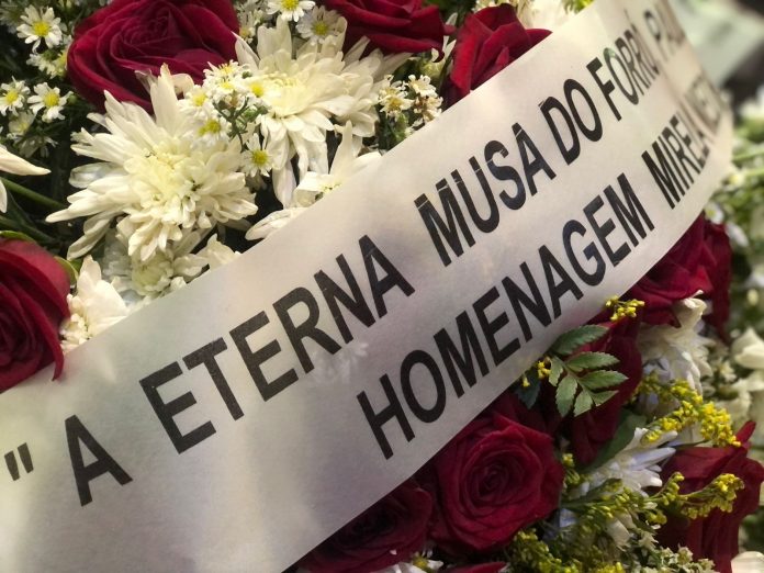 homenagem-flores