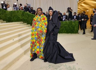 A$AP Rocky vem ao Lolla enquanto espera bebê com Rihanna; conheça história de amor do casal