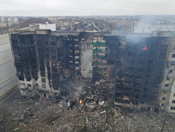 2022-03-03t103125z-1998048395-rc2yus9v73kd-rtrmadp-3-ukraine-crisis-kyiv-region-1-scaled