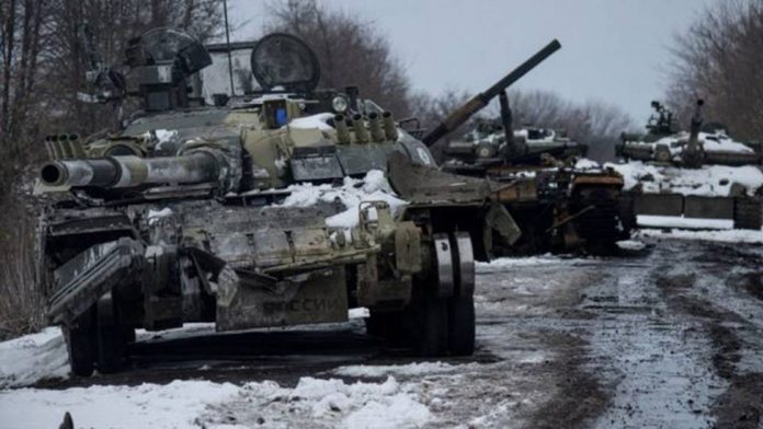 abandoned-russian-tanks