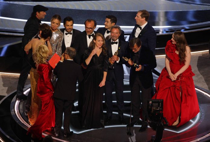no-ritmo-do-coracao-no-oscar-2022-1-scaled