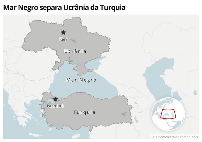 zm9ch-mar-negro-separa-ucr-nia-da-turquia