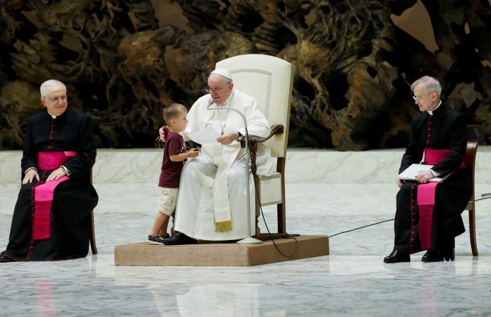 2022-08-17t075006z-1305826140-rc27yv9vzcls-rtrmadp-3-pope-audience-scaled