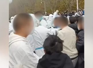 China: por que funcionários que fabricam iPhones no país estão protestando