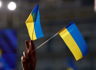Em aniversário de 90 anos do Holodomor, Ucrânia recebe promessas de apoio