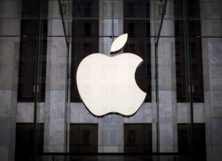 Trabalhadores protestam em fábrica de iPhones na China