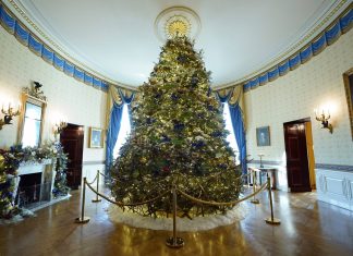 ‘We the People’ é o tema escolhido para a decoração de Natal da Casa Branca; VEJA FOTOS
