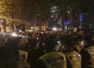 Manifestantes na China protestam contra lockdown e política de ‘Covid zero’