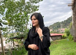 A história de Jina Mahsa Amini, o rosto dos protestos no Irã