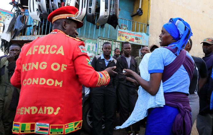 2022-12-01t150356z-1139378559-rc2zwx99srhx-rtrmadp-3-kenya-world-aids-day-scaled