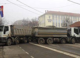 Sérvia coloca Exército em alerta máximo em meio a tensão no Kosovo