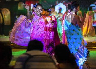 Concurso de Miss celebra mulheres transgênero na Índia; veja fotos