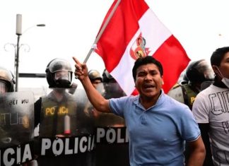 Protestos no Peru deixam 20 mortos e 63 feridos