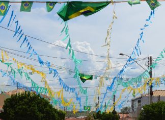 Copa do Mundo 2022: veja como será o horário de funcionamento em agências de bancos, do INSS e dos Correios nesta sexta