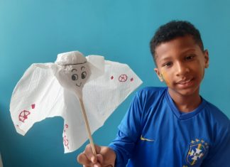 VÍDEO: professora em MG ensina a fazer o La’eeb, mascote da Copa do Mundo no Catar