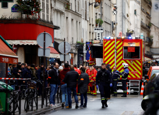 Suspeito de tiroteio em Paris expressou ‘ódio a estrangeiros’