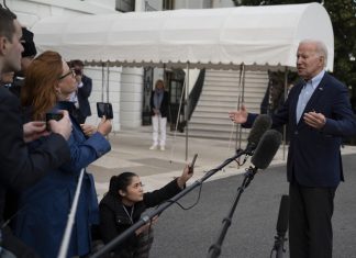 Presidente da Câmara dos EUA pede que Congresso investigue Biden por documentos secretos