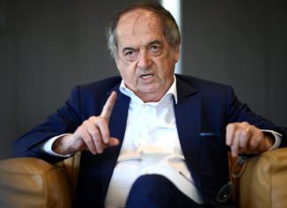 Promotoria de Paris abre investigação contra o presidente da Federação Francesa de Futebol por assédio moral e sexual