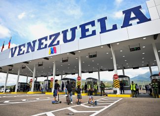 Venezuela e Colômbia completam reabertura de fronteira