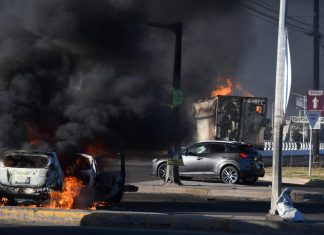 Violência irrompe no México após prisão de filho de El Chapo