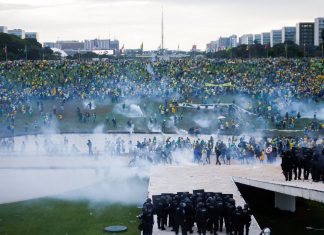 Espanha vê ‘traço trumpista’ no ataque bolsonarista no Brasil; veja repercussão de líderes internacionais