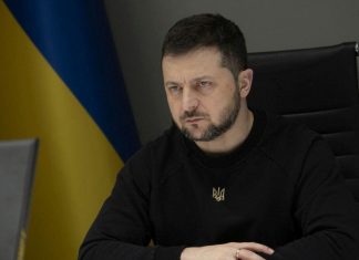 Zelensky faz reestruturação na sua equipe de governo após denúncias de corrupção