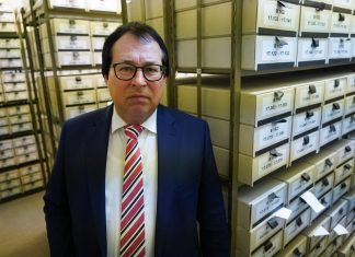 Maior caçador de nazistas da Alemanha enfrenta corrida contra o tempo