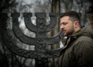 Parlamentar da Ucrânia é expulso do partido por viagem à Tailândia durante a guerra